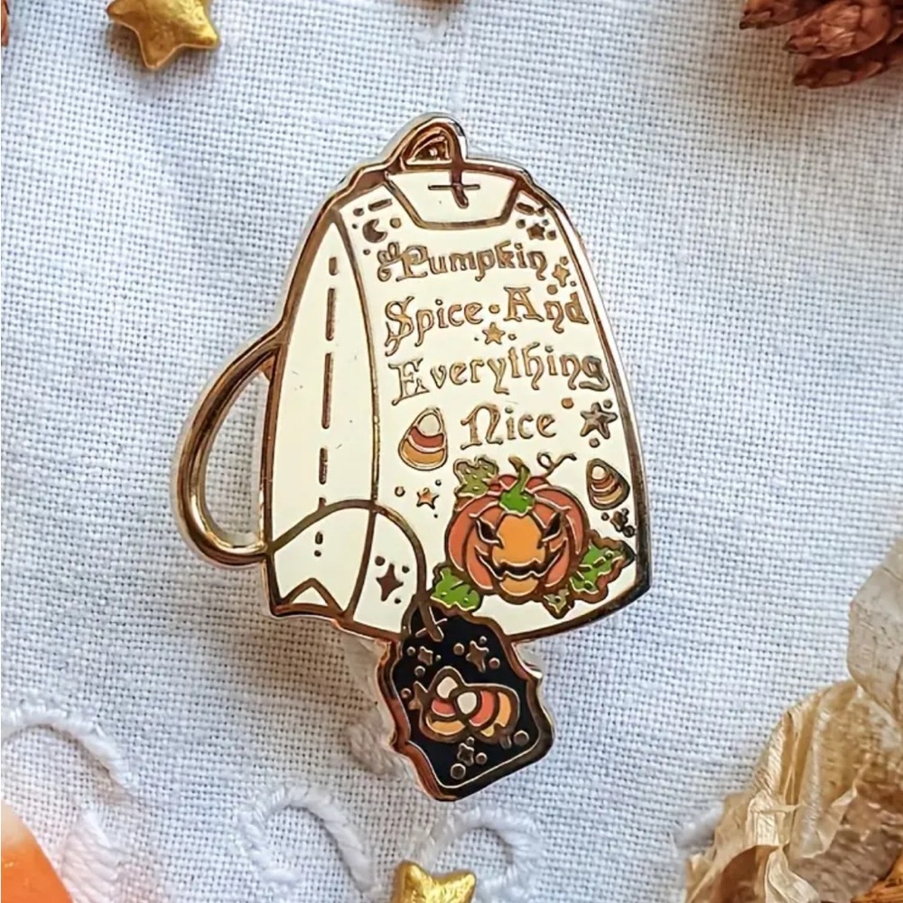 Pumpkin Spice teabag pin